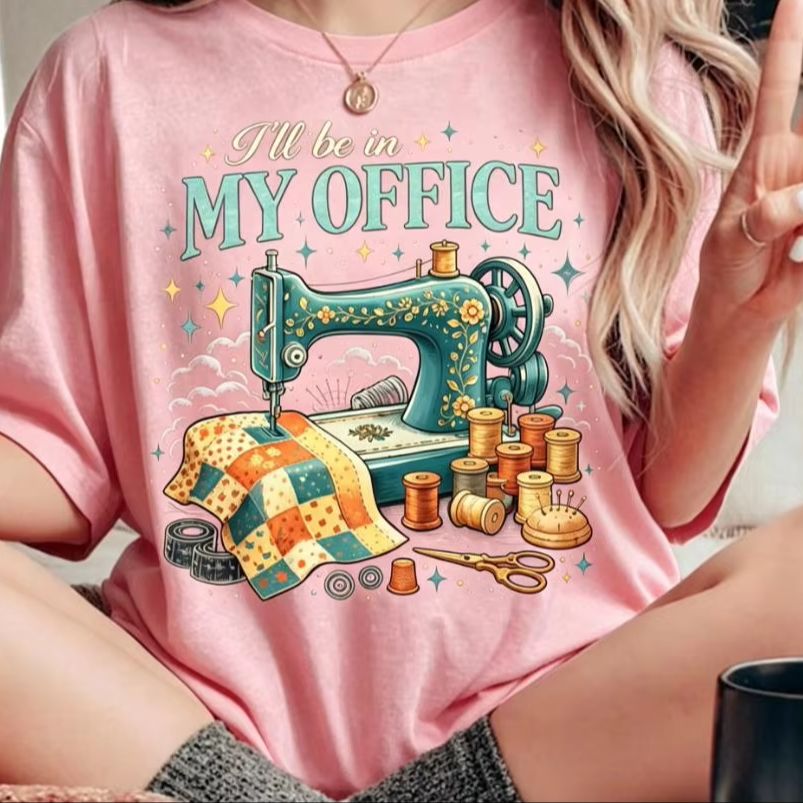 カスタム縫製愛好家向けTシャツ「私はオフィスにいます」プリン - Quilt Cotton Summer のレビューと価格